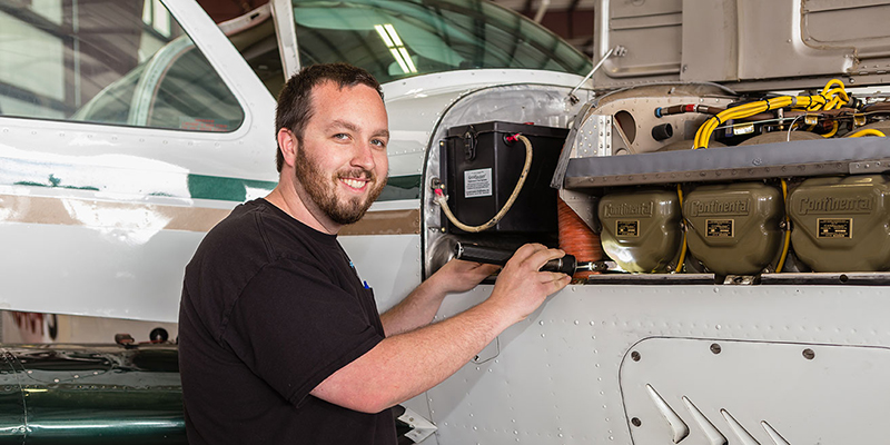 Plane Mechanic