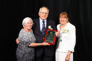 Mayor Halliday & 2015 John Pappas Award Winners Jeanne Grocker & Steve Sapontzi 