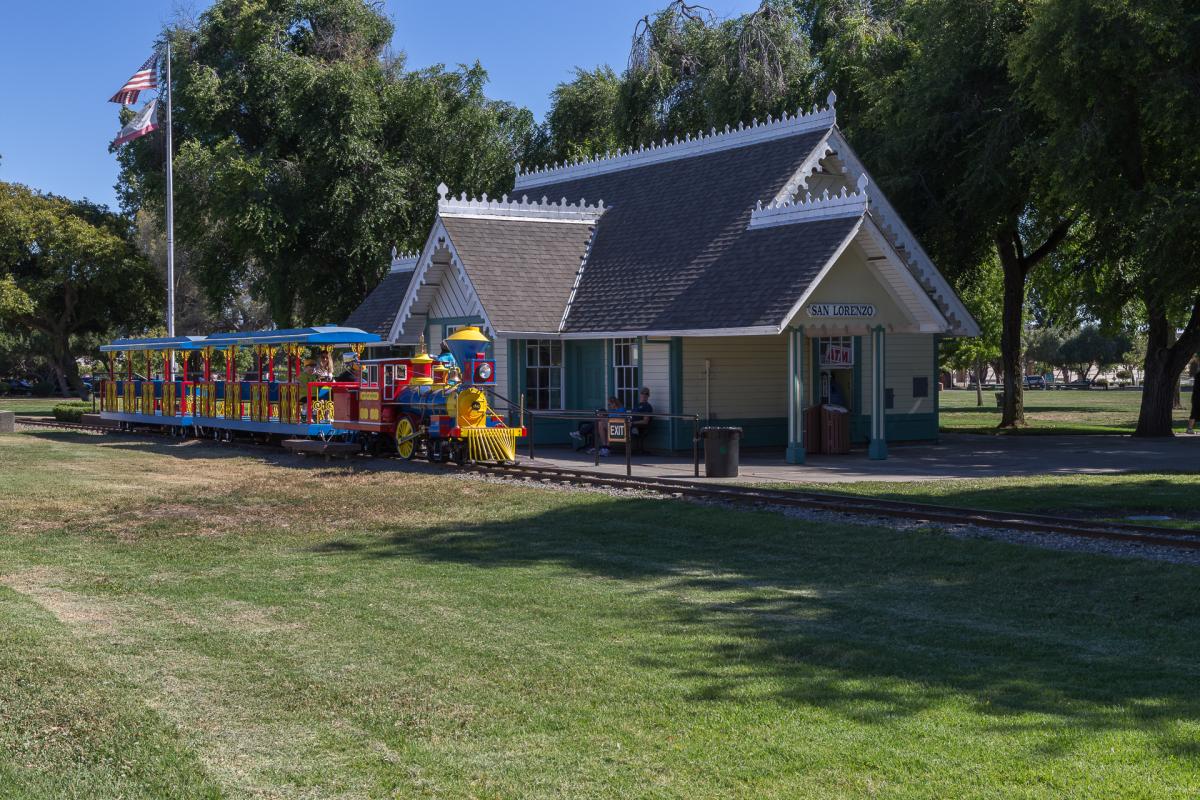 Kennedy Park train station on a sunny day